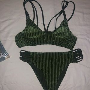 Green Cupshe bikini, NWT, size S